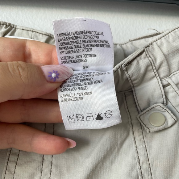 Columbia Convertible Cargo Pants Size 5/6 - Picture 13 of 13